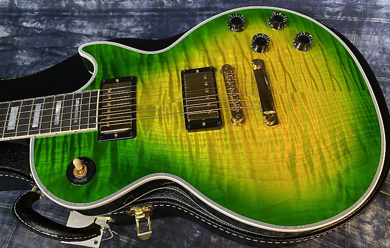 NEW! Gibson Custom Shop Les Paul Custom - Dealer Select - Authorized Dealer - Iguana Burst Quilt / Flame Top - Super RARE! 9.75 lbs - G03952